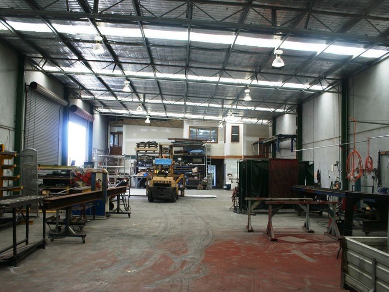 Bldng 1 & Unit 4/7 Donaldson Street, Wyong NSW 2259