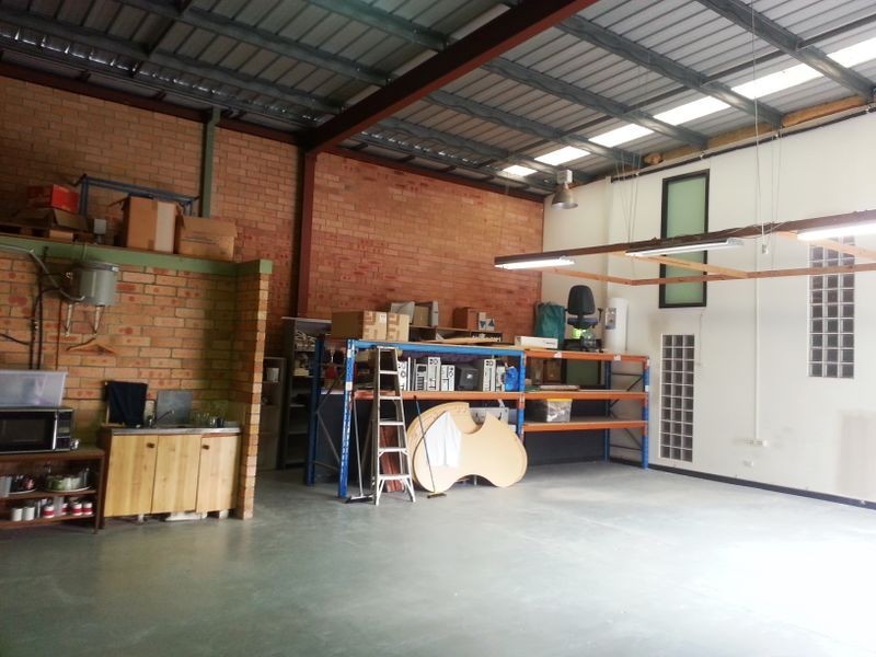 4/12 Aston Road, Erina NSW 2250