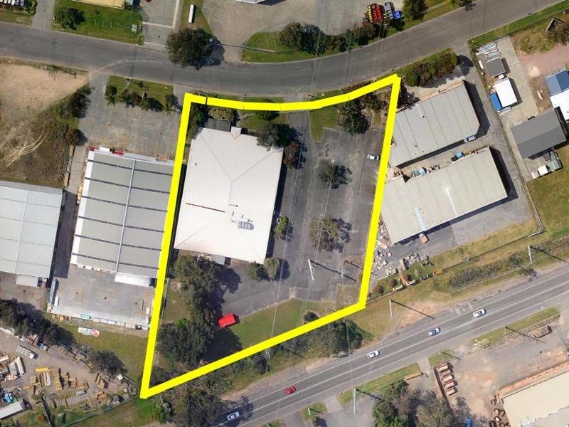 14 Bowen Crescent, West Gosford NSW 2250