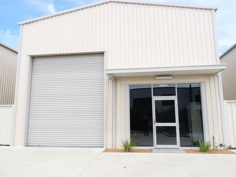 2/8 Amsterdam Circuit, Wyong NSW 2259