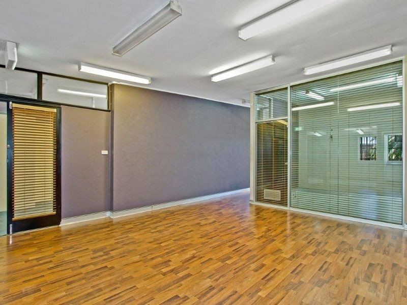 100-104 Pacific Highway, Wyong NSW 2259