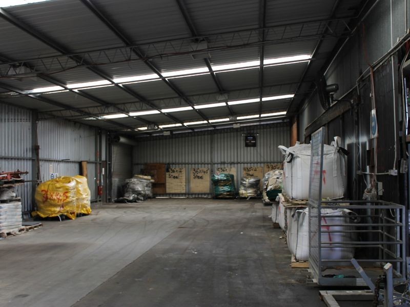 15 Lucca Road, Wyong NSW 2259