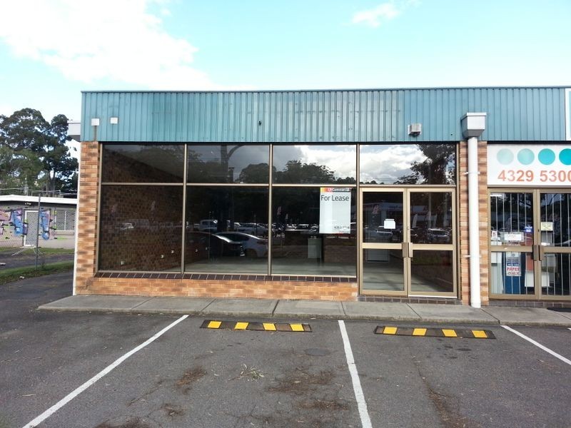 1/4 Brooks Avenue, Wyoming NSW 2250