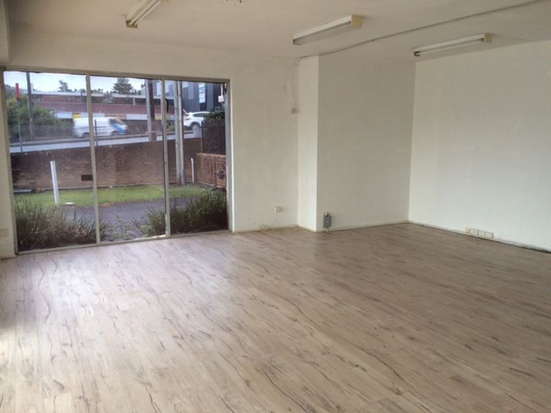 1/220 The Entrance Road, Erina NSW 2250