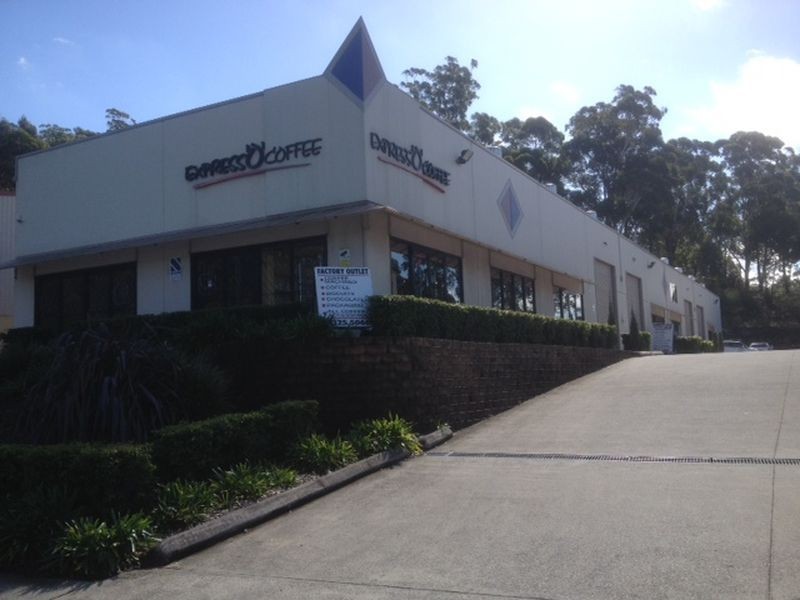 6 & 7/8 Stockyard Place, West Gosford NSW 2250