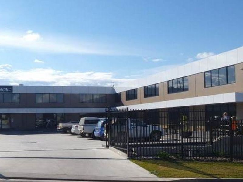 2/1 Sailfind Place, Somersby NSW 2250