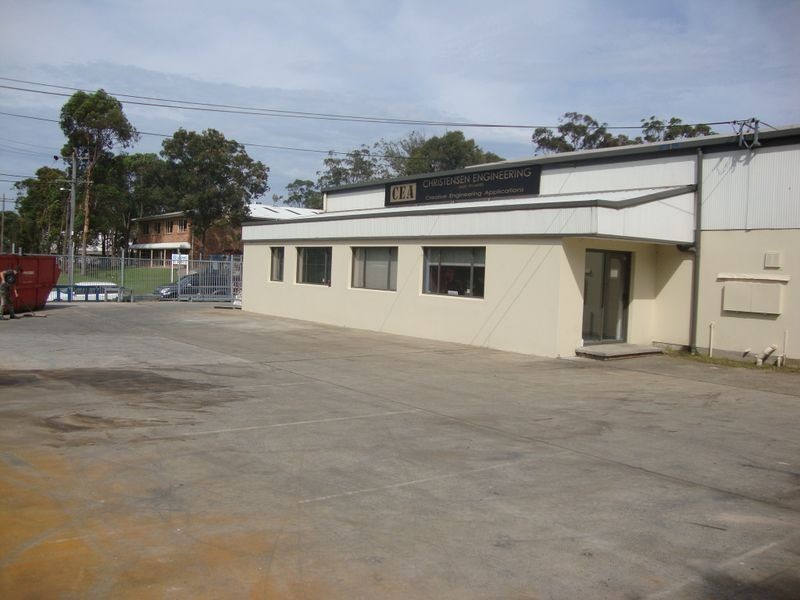 2 Newbridge Road, Berkeley Vale NSW 2261
