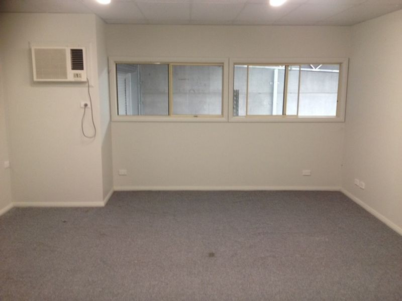 1/16 Enterprise Close, West Gosford NSW 2250