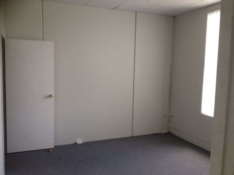 1/16 Enterprise Close, West Gosford NSW 2250