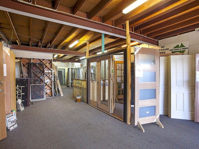 175 Central Coast Hwy (The Entrance Road), Erina NSW 2250