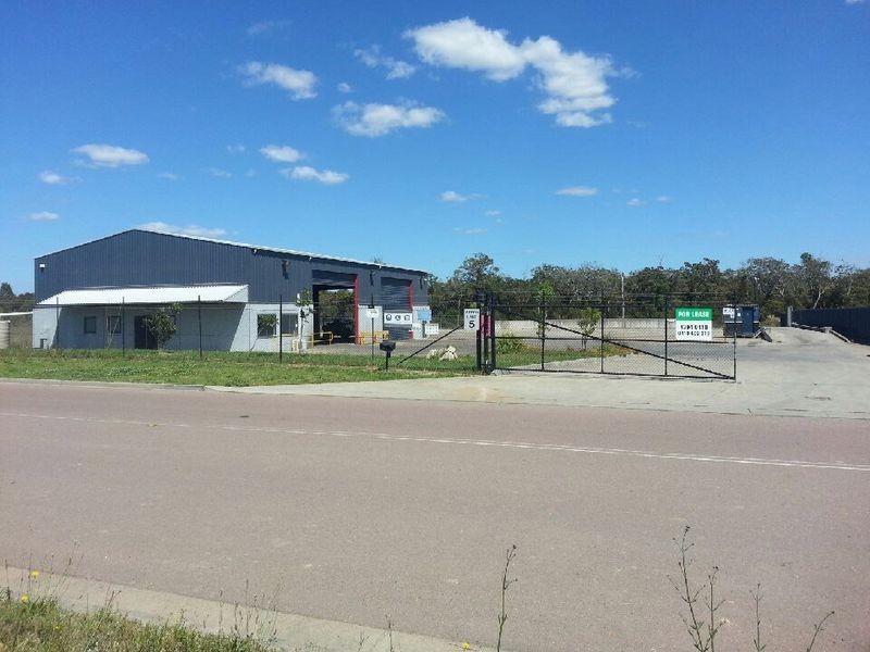 1 Amsterdam Circuit, Wyong NSW 2259