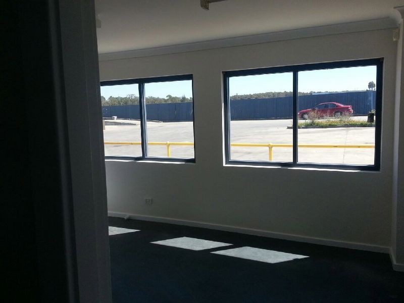 1 Amsterdam Circuit, Wyong NSW 2259