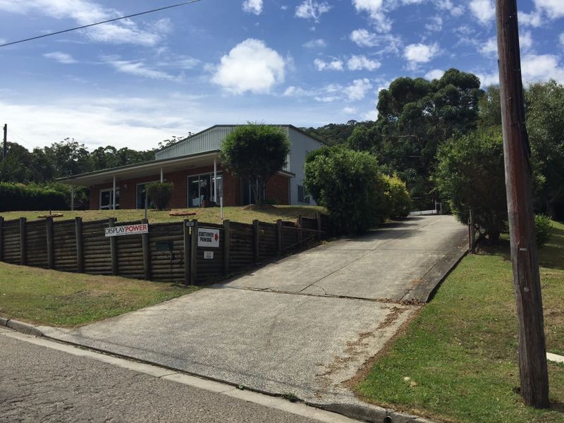30 Dell Road, West Gosford NSW 2250