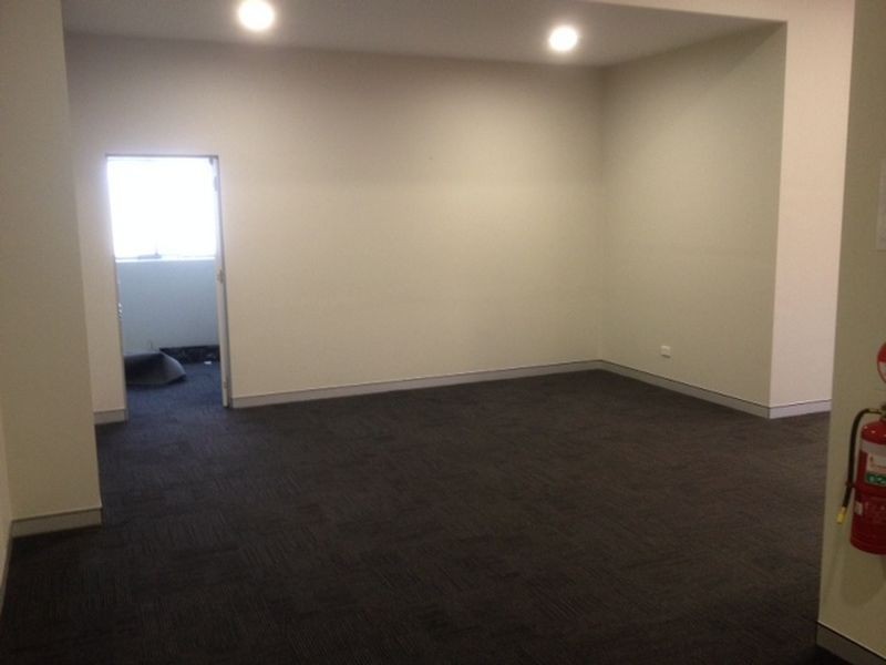 3/Unit 2/470 Pacific Highway, Wyoming NSW 2250