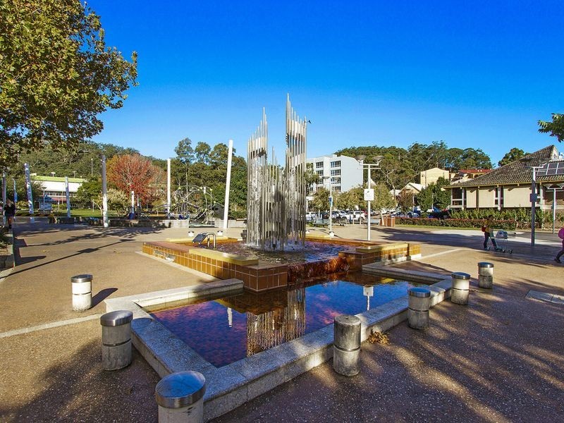 136 Henry Parry Drive, Gosford NSW 2250