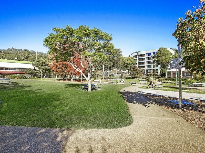 136 Henry Parry Drive, Gosford NSW 2250