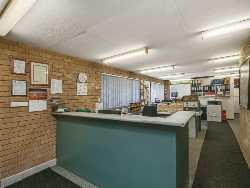 19 Hereford Street, Berkeley Vale NSW 2261