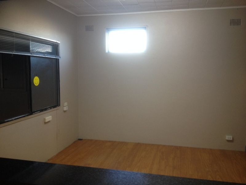 Option 3/198 Pacific Highway, Tuggerah NSW 2259