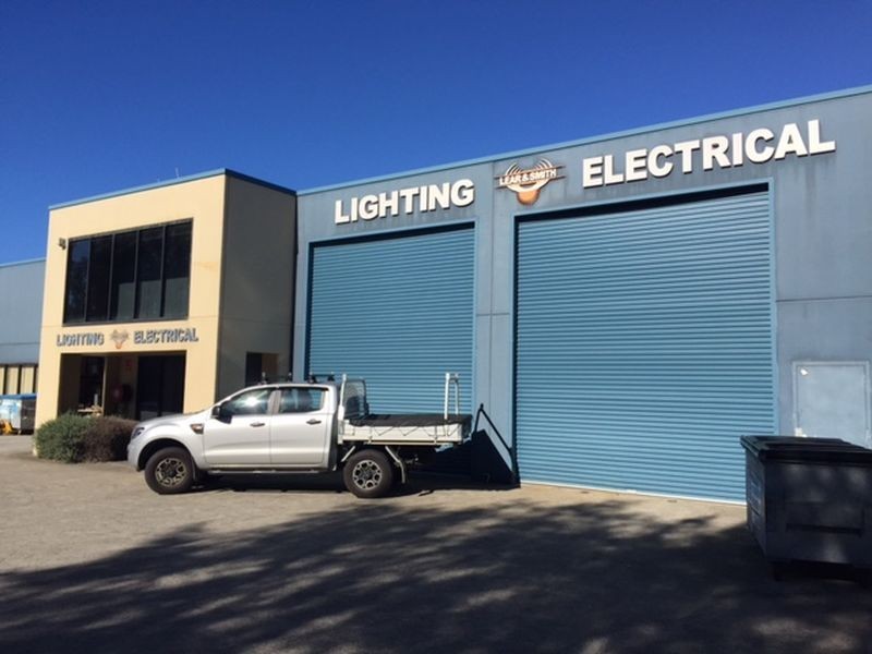 2/3 Pioneer Avenue, Tuggerah NSW 2259