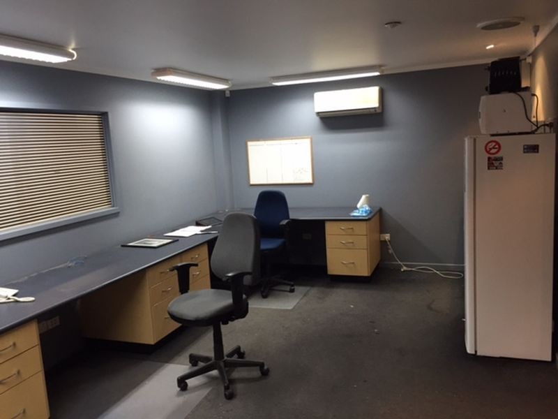 2/3 Pioneer Avenue, Tuggerah NSW 2259