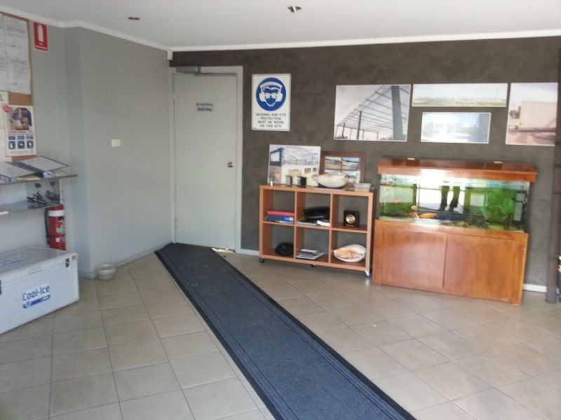 A & B/24 Pile Road, Somersby NSW 2250