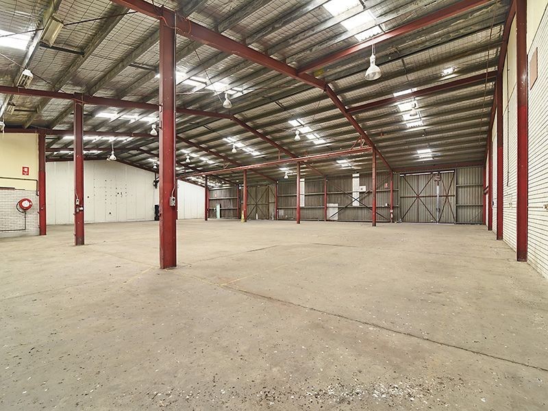 4 Hereford Street, Berkeley Vale NSW 2261