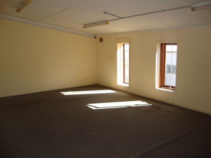 4 Hereford Street, Berkeley Vale NSW 2261