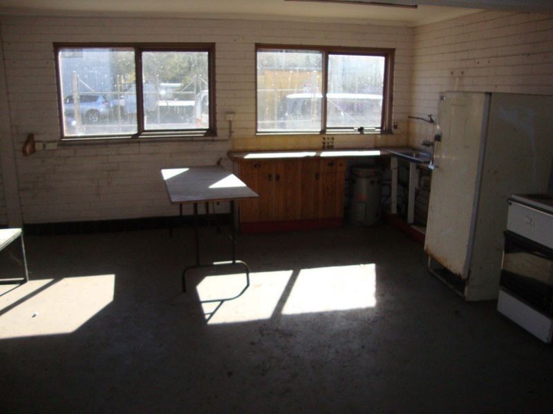 4 Hereford Street, Berkeley Vale NSW 2261