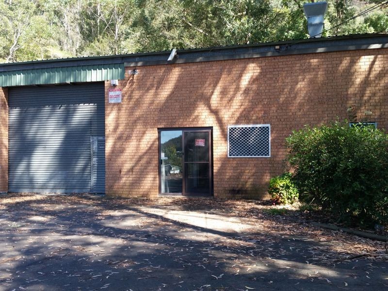 2/15 Tathra Street, West Gosford NSW 2250