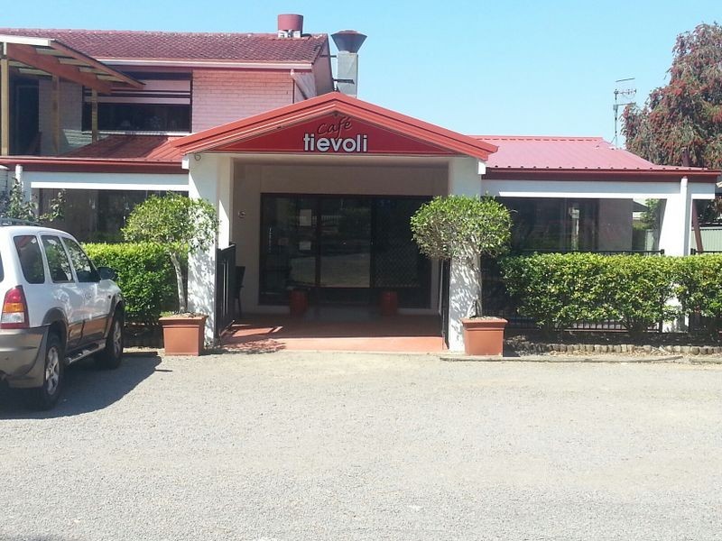 127 Pacific Highway, Charmhaven NSW 2263