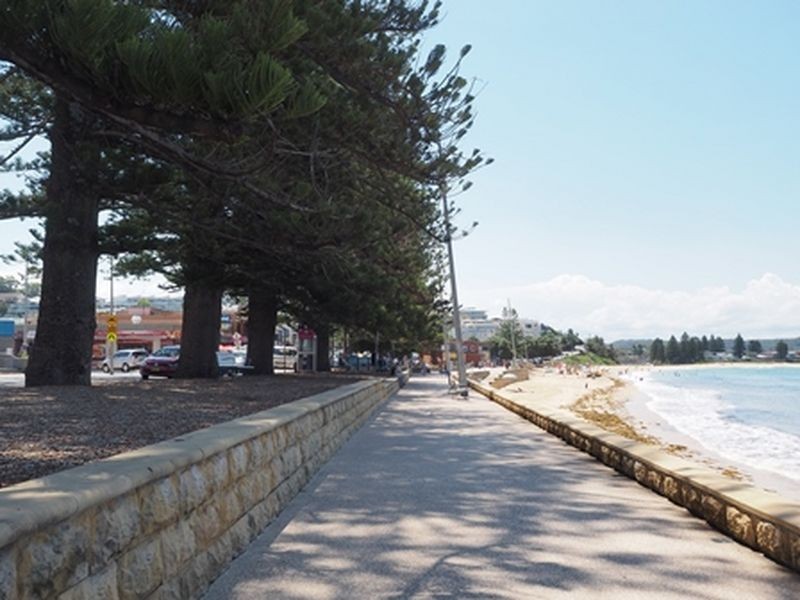 18/Crowne Pla Pine Tree Lane, Terrigal NSW 2260