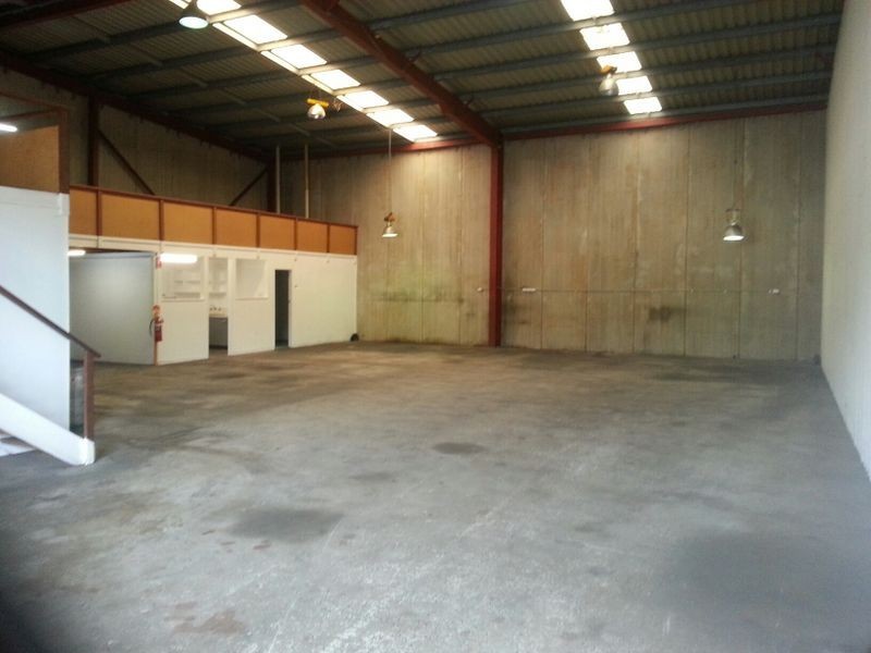 2/5 Hereford Street, Berkeley Vale NSW 2261