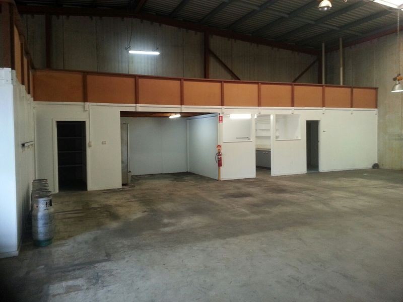 2/5 Hereford Street, Berkeley Vale NSW 2261