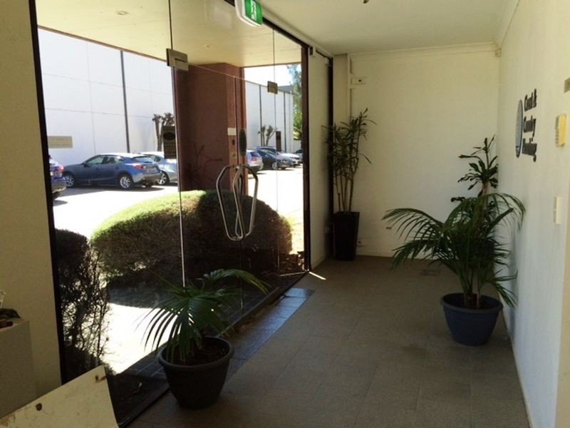 4/4 Bounty Close, Tuggerah NSW 2259