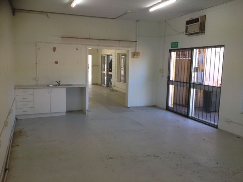 1&2&3/130 Wyong Road, Killarney Vale NSW 2261