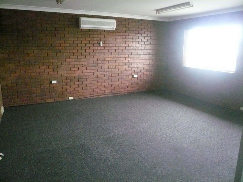 7 Johnson Rd, Tuggerah NSW 2259