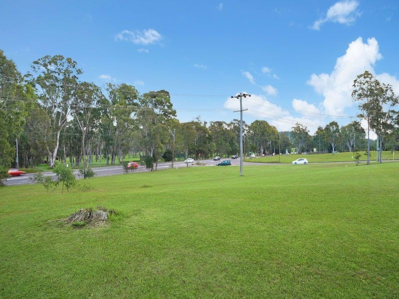 1W Lucca Road, Wyong NSW 2259