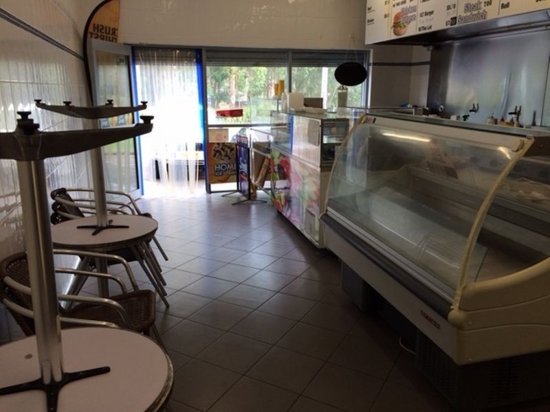 Shop 2/45 Liamena Avenue, San Remo NSW 2262