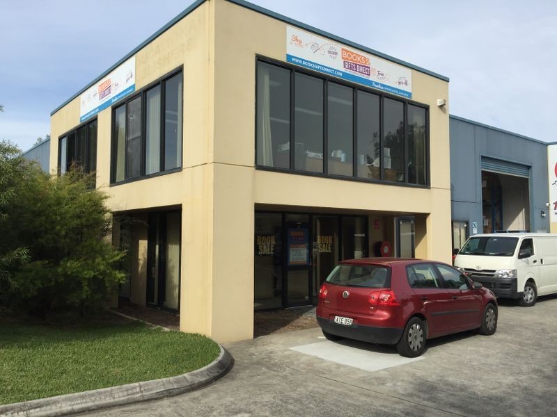 Unit 1/3 Pioneer Avenue, Tuggerah NSW 2259