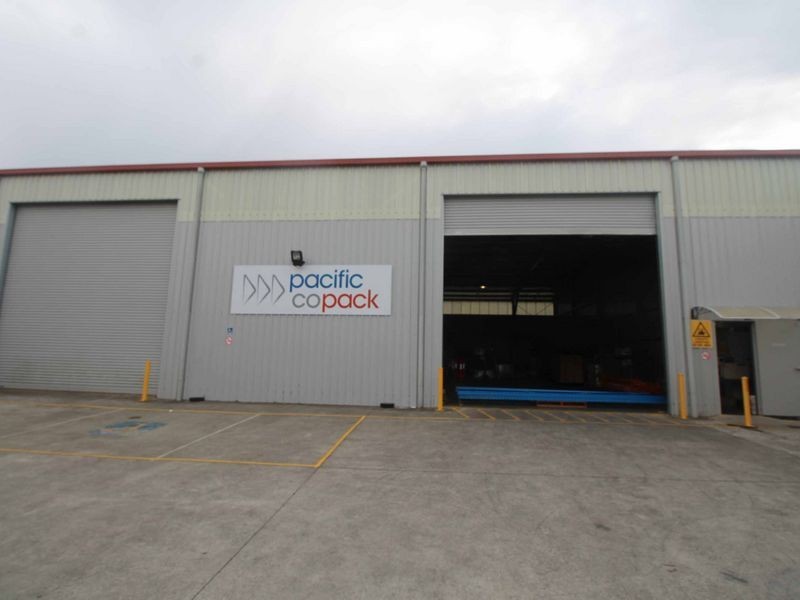 9 Bowen Crescent, West Gosford NSW 2250