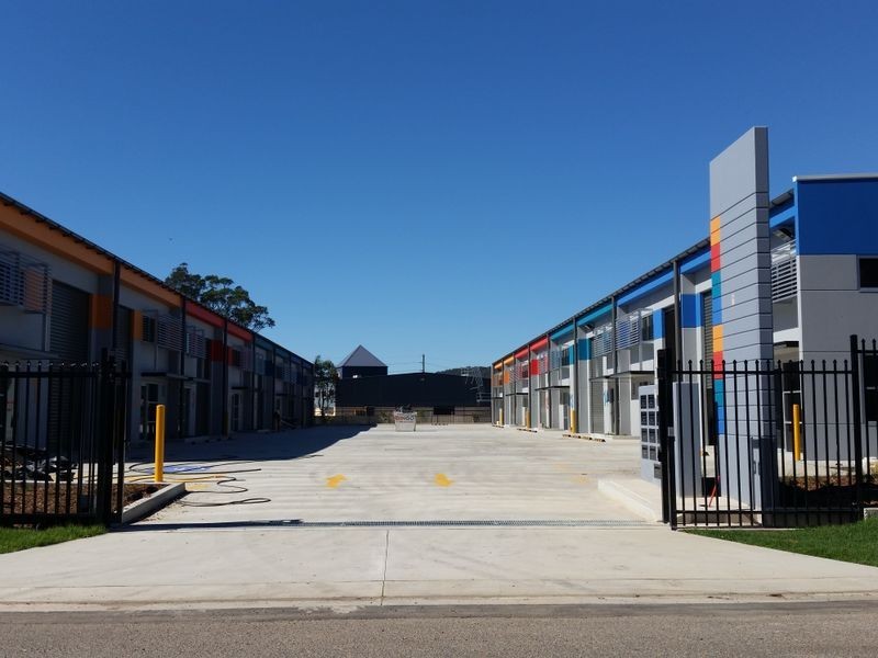 8 Gibbens Road, West Gosford NSW 2250