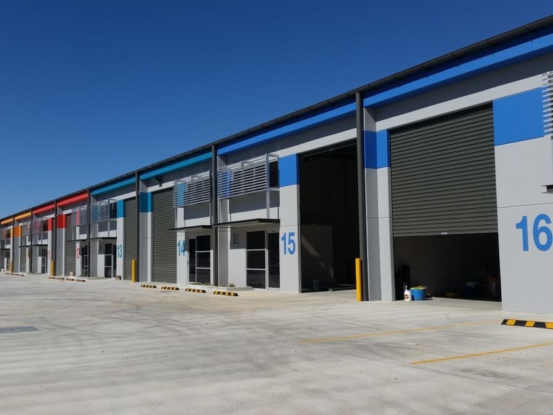 8 Gibbens Road, West Gosford NSW 2250