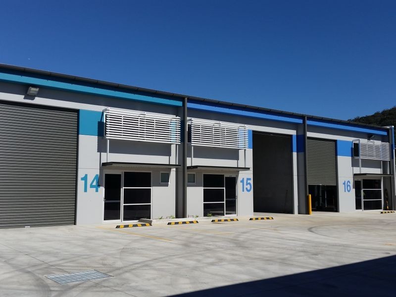 8 Gibbens Road, West Gosford NSW 2250