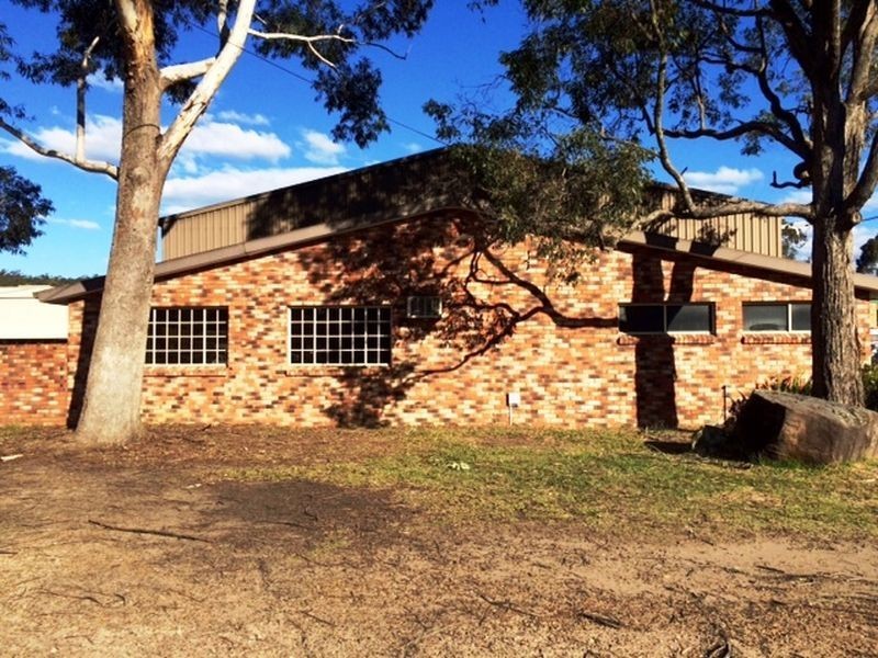 2A Craftsman Ave, Berkeley Vale NSW 2261