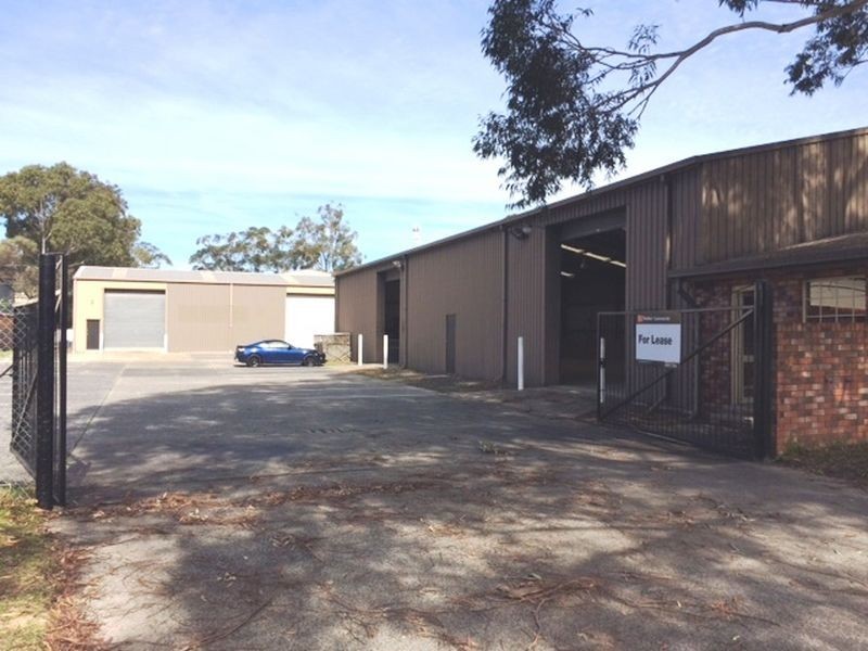 2A Craftsman Ave, Berkeley Vale NSW 2261