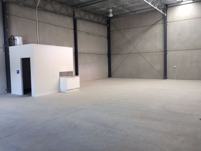 1/3 Fleet Close, Tuggerah NSW 2259