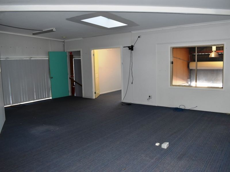 4/1 Gibbens Road, West Gosford NSW 2250