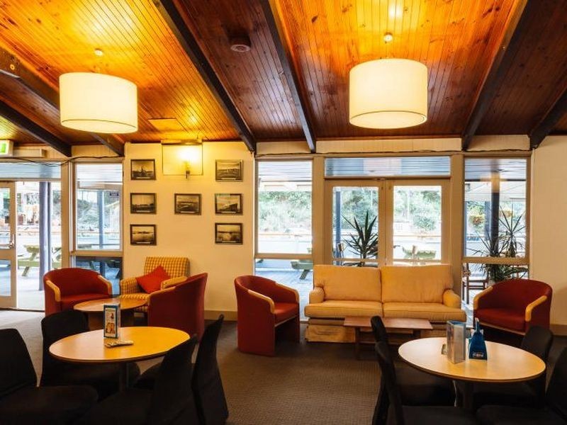 14 Heath Road, Hardys Bay NSW 2257