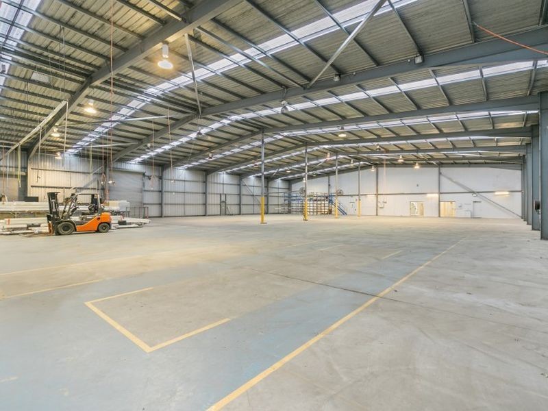 1 Comserv Close aka 25 Dell Rd, West Gosford NSW 2250