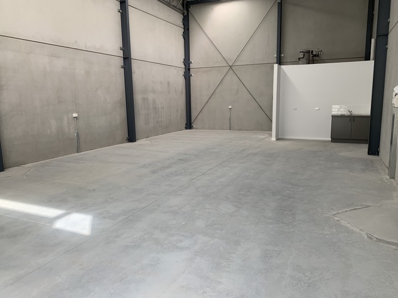 12 Pioneer Avenue, Tuggerah NSW 2259